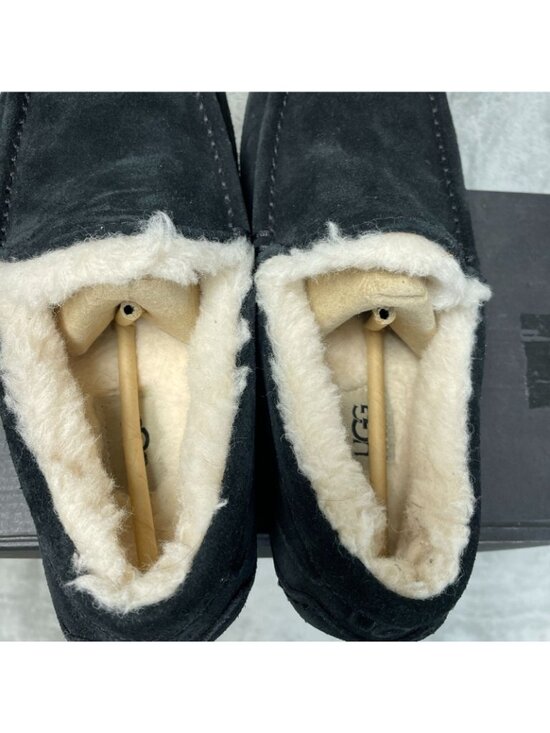 UGG Men\'s 8 Black Suede Moccasin Slippers With Shearling Lining Cozy S171 main image 4